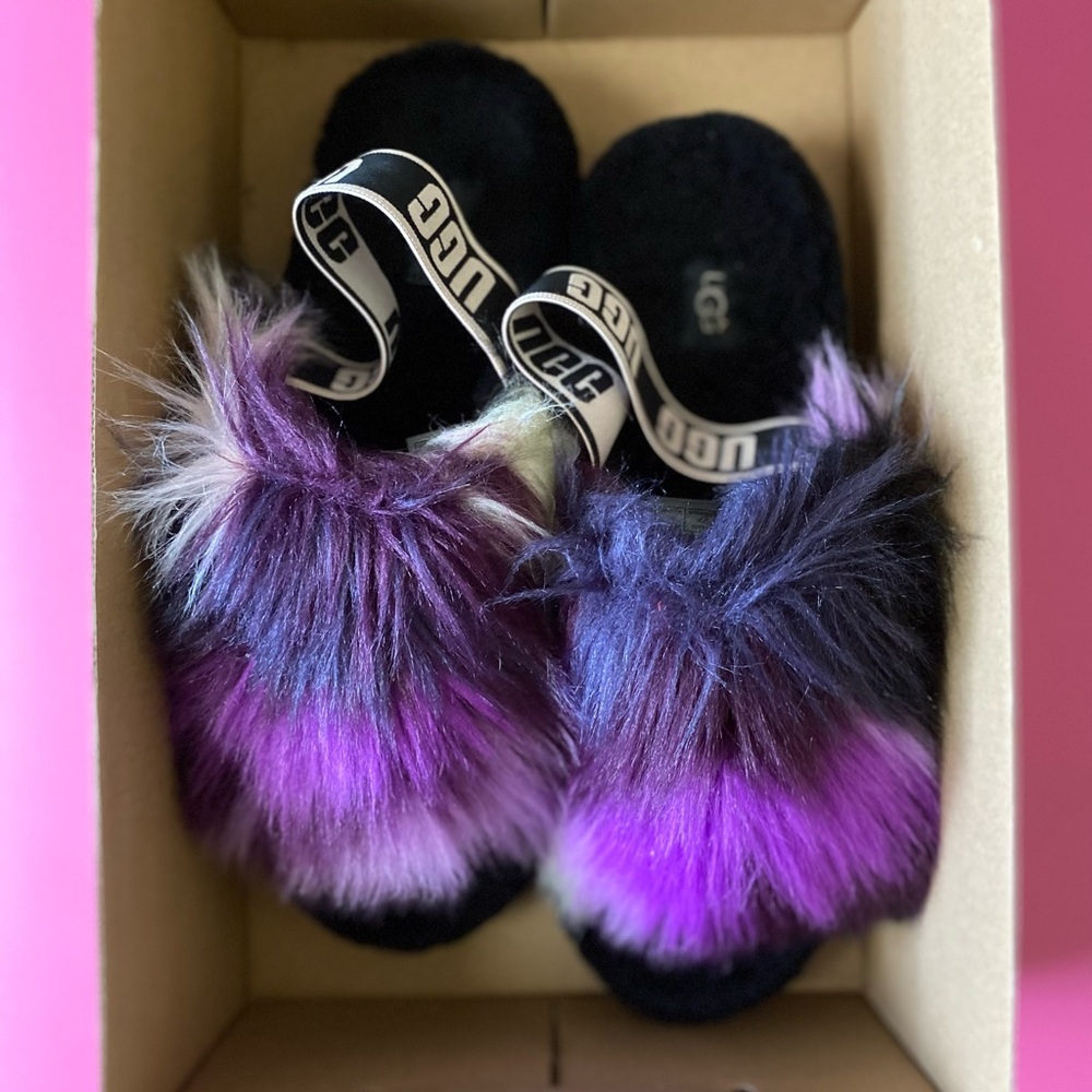 Ugg Slides